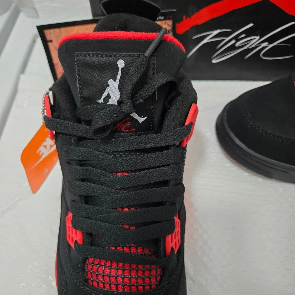 Air Jordan 4 Retro Red Thunder Black Crimson CT8527-016 Mens Size 8